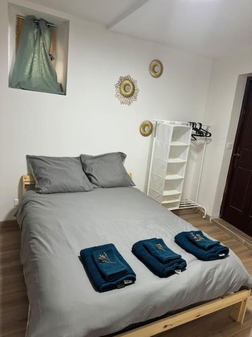 Appartement T2 Cosy Centre-Ville Pernes-les-Fontaines Zewnętrze zdjęcie